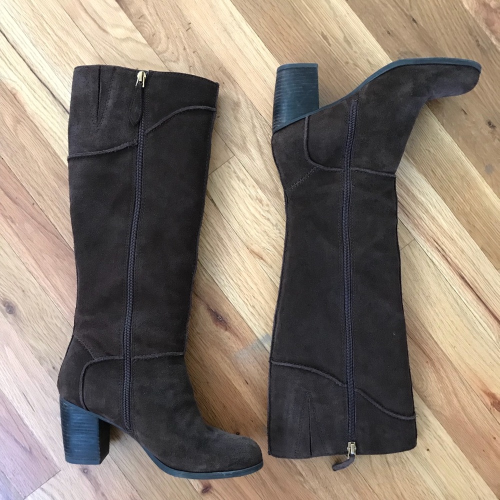 Boots size 7m Franco Sarto suede, brown